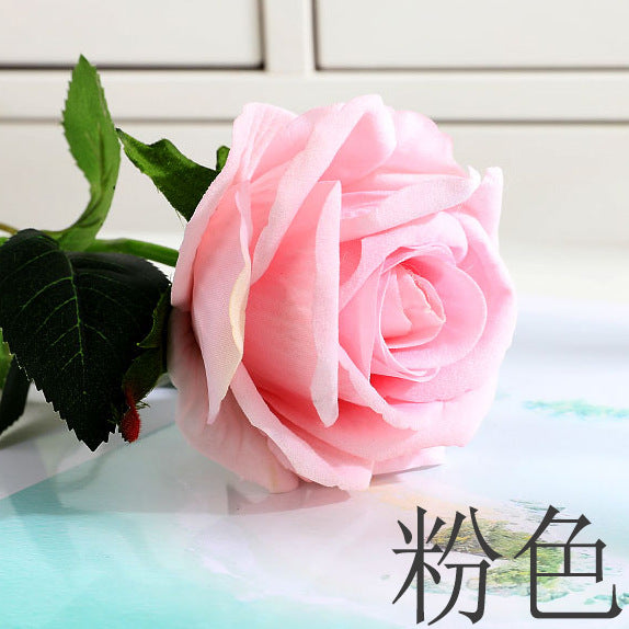 Simulation single flannel rose