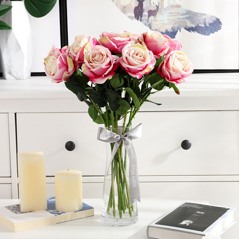 Simulation single flannel rose