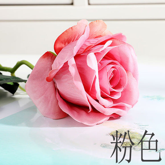 Simulation single flannel rose