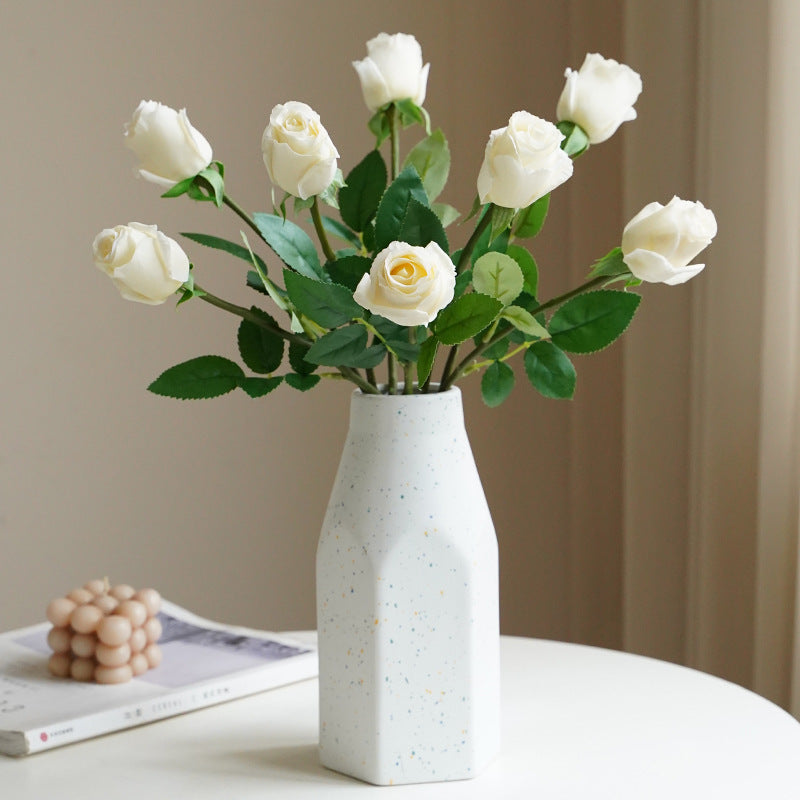 Artificial flower new style single silk fabric moisturizing rose