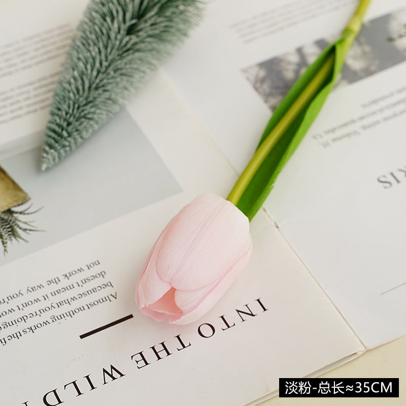 Artificial flowers, artificial tulips