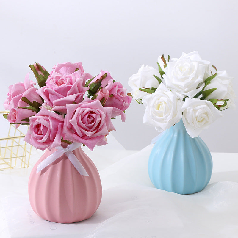 10-head hand-feeling simulated roses tied together, moisturizing and adhesive roses for brides to hold