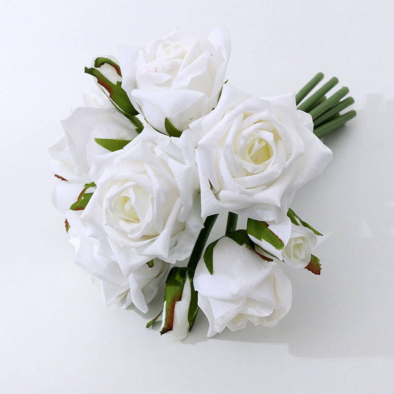 10-head hand-feeling simulated roses tied together, moisturizing and adhesive roses for brides to hold