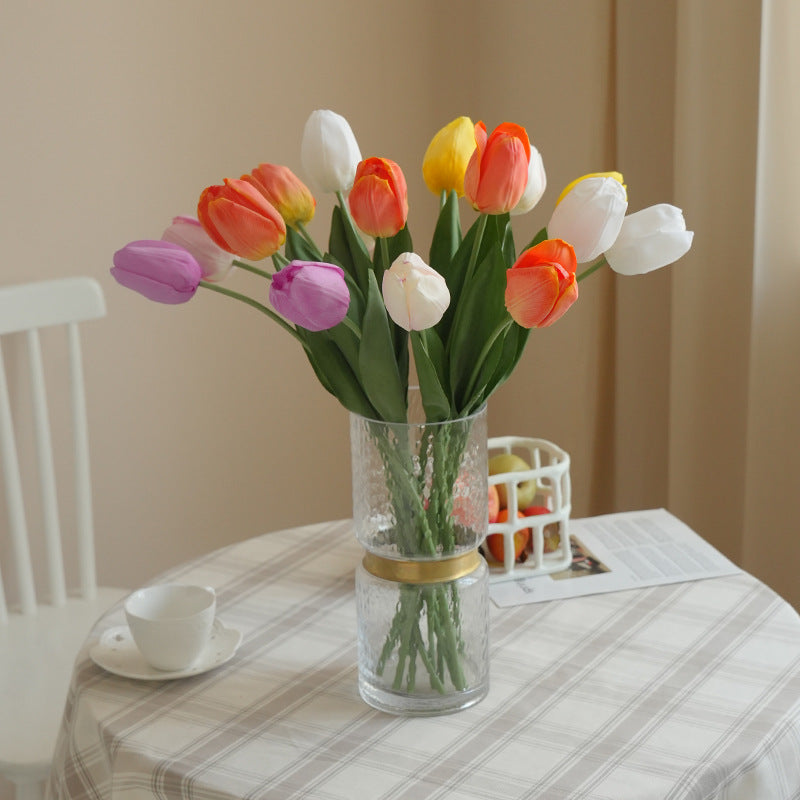 Simulation single Austin tulip bouquet